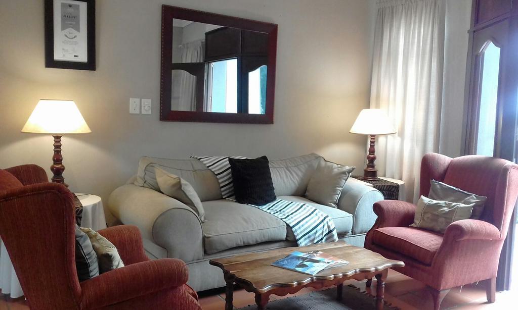 Cu Guest House بهالابوروا المظهر الخارجي الصورة