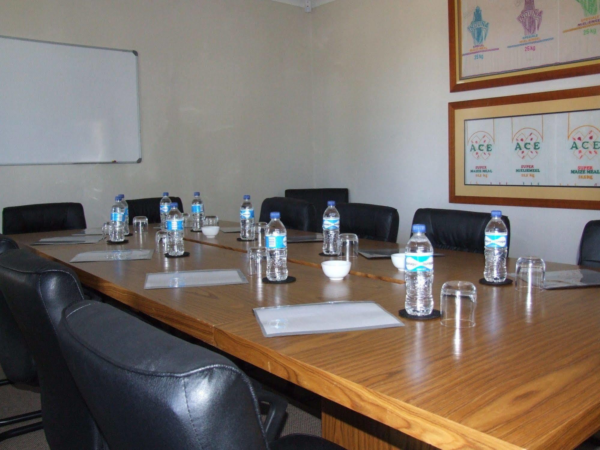 Cu Guest House بهالابوروا المظهر الخارجي الصورة
